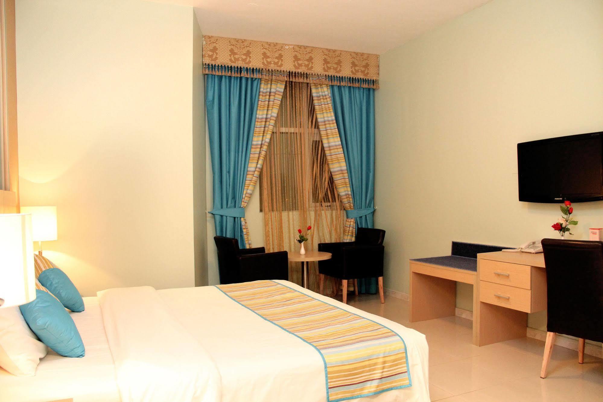Royal Hotel Apartment Kalba 외부 사진