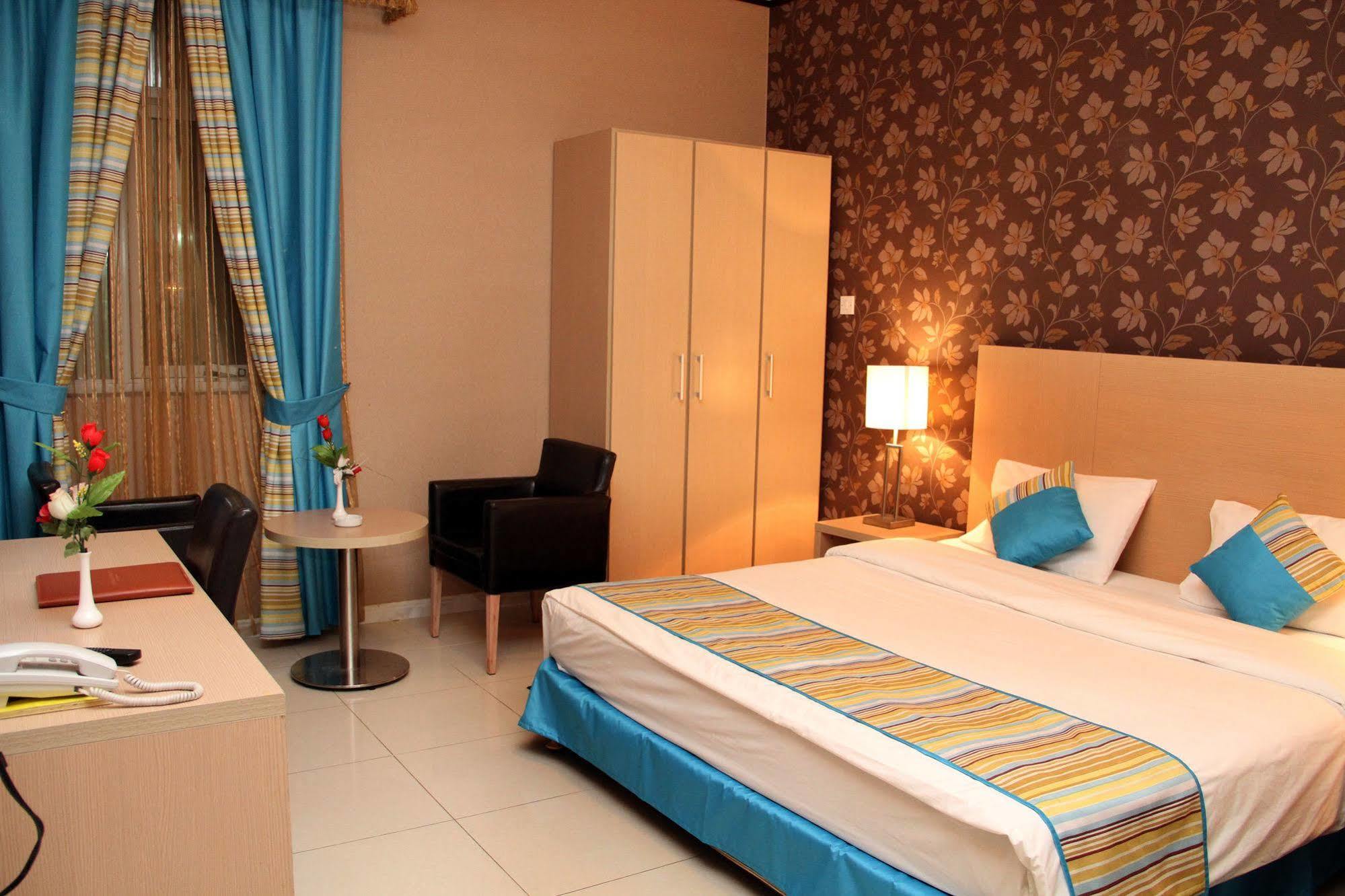 Royal Hotel Apartment Kalba 외부 사진